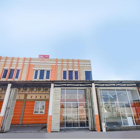 Unta Residence Semarang Eksteriør bilde
