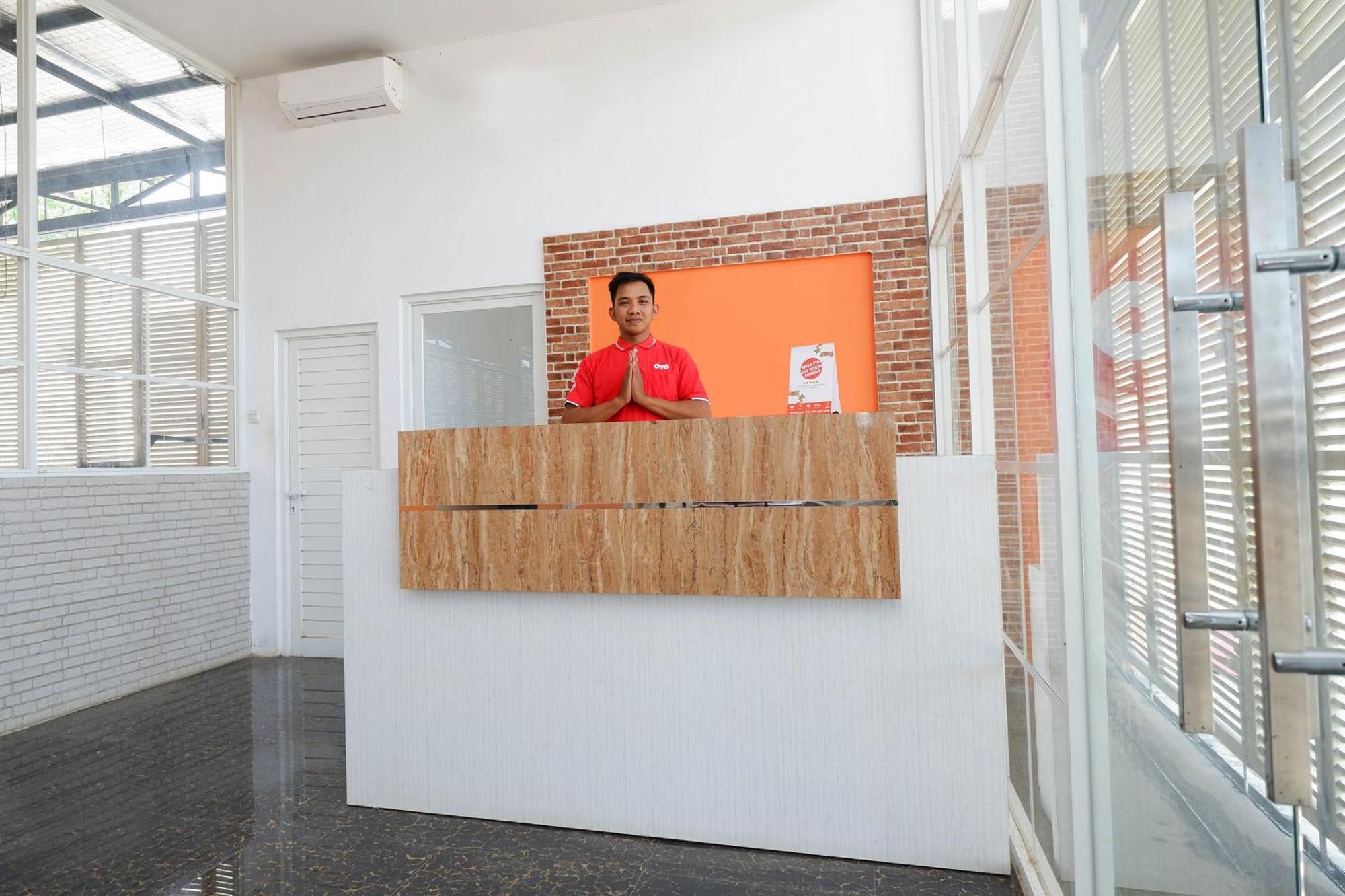 Unta Residence Semarang Eksteriør bilde