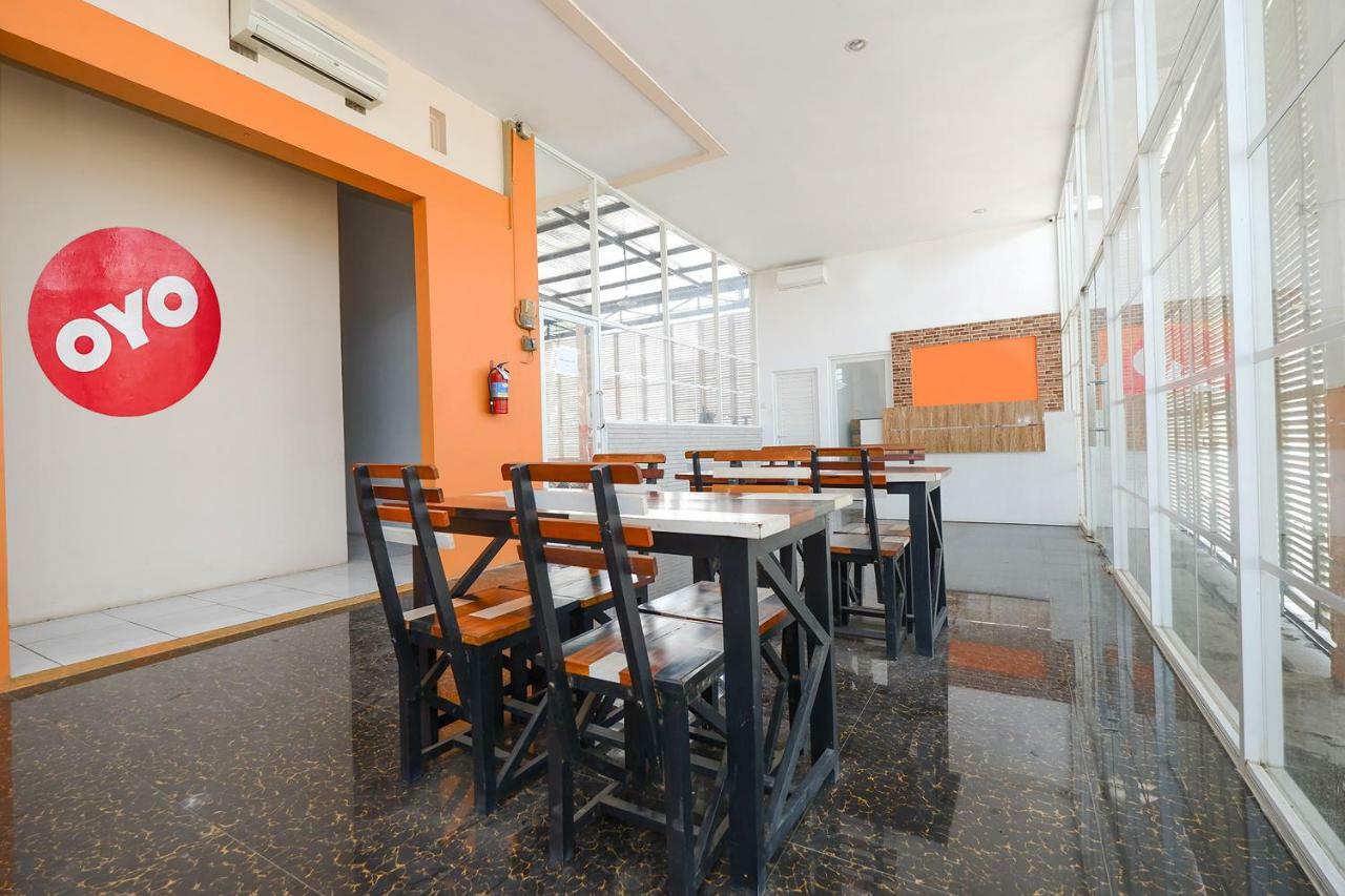 Unta Residence Semarang Eksteriør bilde
